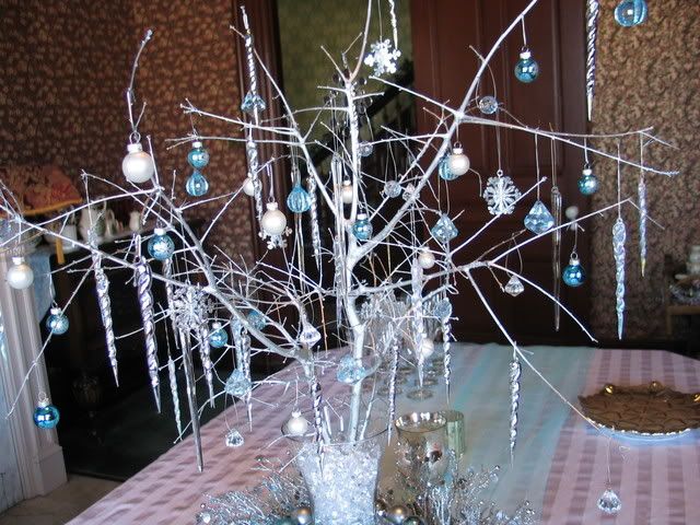 snowflake table decorations