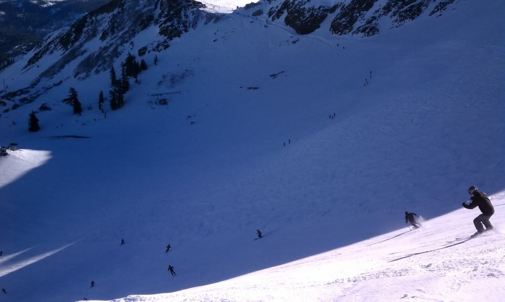 SkiingdownSiberiaBowl.jpg