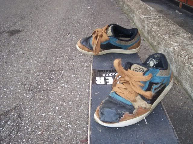 lakai kost one