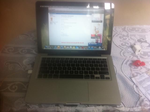 Macbook Pro i7 MC724 giá tốt