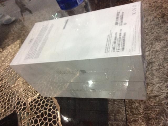 Iphone 6 plus 16 - 64 silver giá siêu tốt - 1