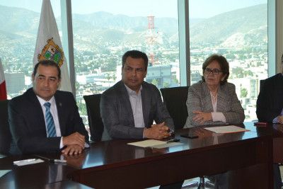 photo FIRMA DE CONVENIO ITESM 6_zpszth2esna.jpg