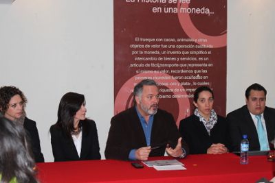 photo FOMENTO FEHER ampFEHER 7_zpsyxt4su6g.jpg