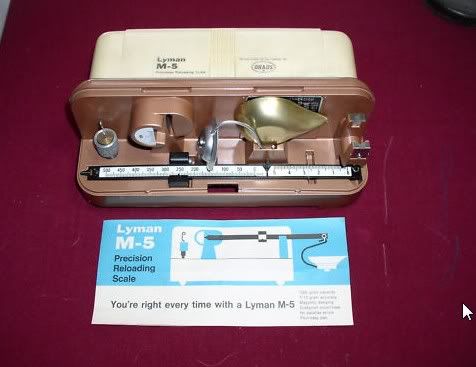 Overview Lyman Brass Smith Adjustable Powder Trickler Ultimate Reloader