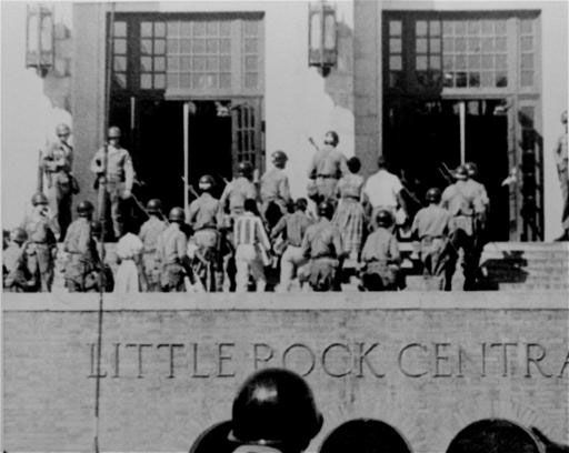  photo little-rock-school-jpg_zpsf9da3f05.jpg