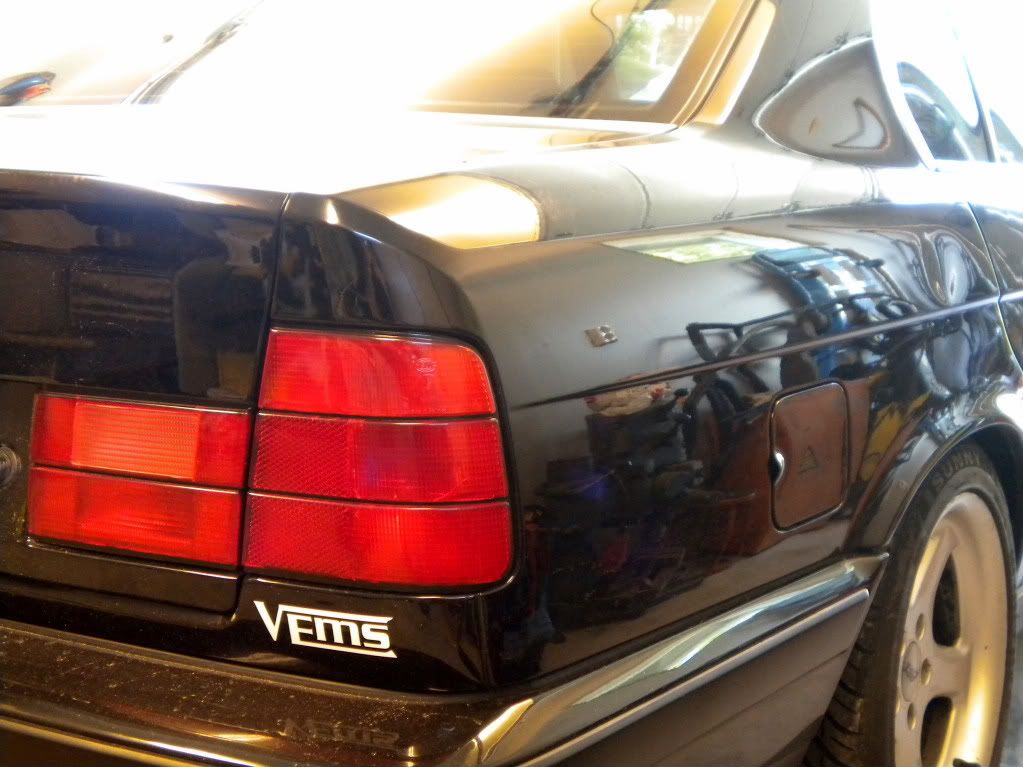 http://i180.photobucket.com/albums/x312/anders__90/Bmw%20E34%20525%20Turbo/DSCN4156-1.jpg