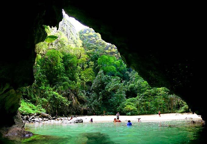 Trang Morakot Cave