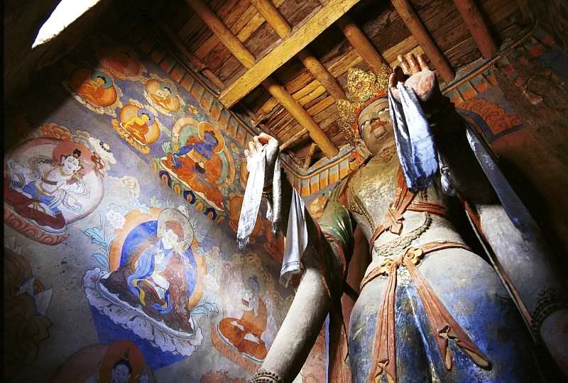 Image of KAN-NON or Kannon of Alchi gompa in Ladakh. Photo by Y.Shishido, 2001