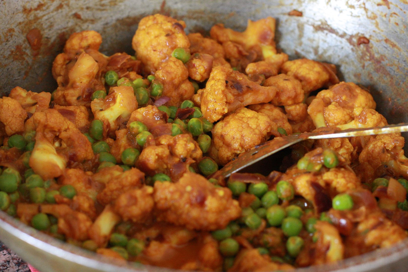 Cauliflower Peas Masala (Gobi Mattar Masala) | Daily Musings - Everyday ...