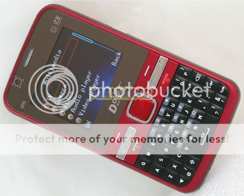 Fashion cheap mobile 3 sim t mobile dual cameras tv cell phone Q6 red 