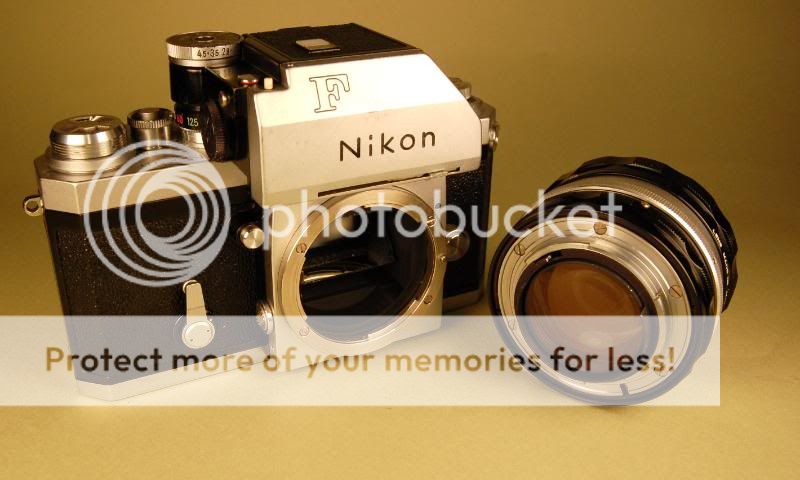 Vintage NIKON F FTn Photomic camera +Nikkor 50mm & 80 200mm zoom 