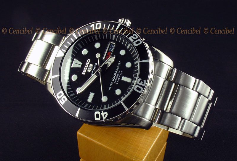 seiko 5 sports submariner