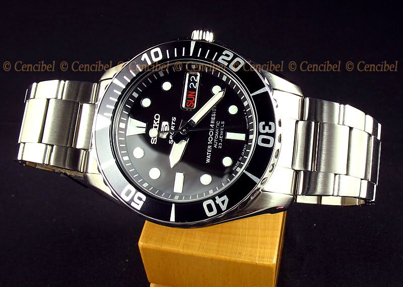 seiko 5 sports submariner