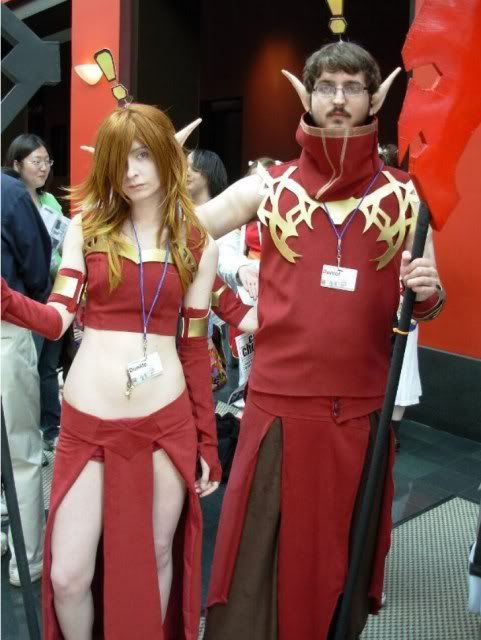 https://i180.photobucket.com/albums/x52/warsong_2007/cosplay/bloodelf-1.jpg
